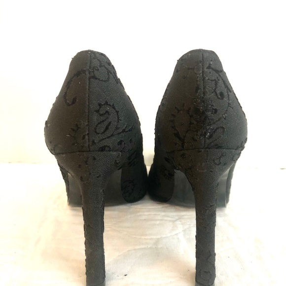 NEW PRICE! CHARLES JOURDAN PUMPS (4-04222020) - Picture 6 of 7
